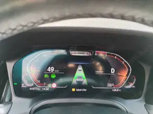 BMW 318 318d Touring Aut. PANO+LED+HARMAN KARDON