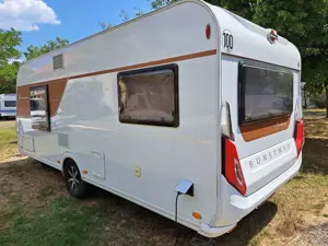 Caravans-Wohnm Bürstner Harmonie Line mit Queensbed