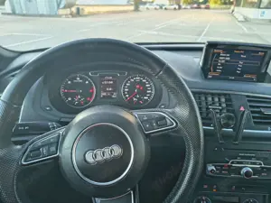 Audi Q3 2.0 TDI quattro Bild 3