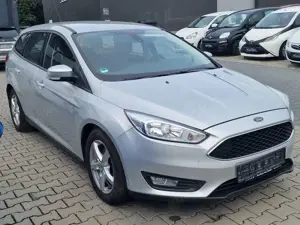 Ford Focus Focus Turnier Business/PDC/SHZ/Eu6/2.Ha/ZV Bild 3