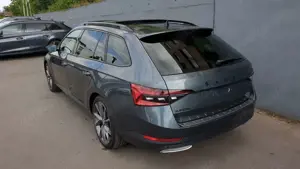 Skoda Superb 1.4 TSI iV DSG SPORTLINE Pano/360*/AHK Bild 3