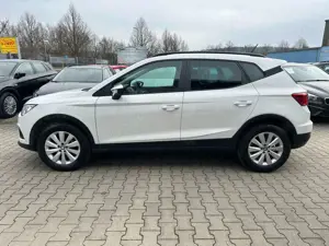 SEAT Arona 1.6 TDI*Navi*Klima*Parkpilot*Tempo*SR+WR Bild 2
