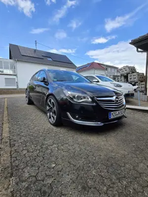 Opel Insignia 2.0 Bi Turbo CDTI 4x4 Sports Tourer Aut. Business