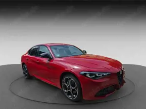 Alfa Romeo Giulia GIULIA 280PS Q4 COMPETIZIONE INKL. VELOCE-PAKET Bild 2