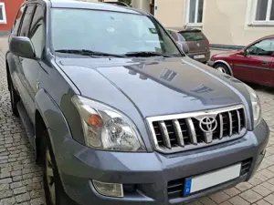 Toyota Land Cruiser Prado 3.0 D-4D Bild 2