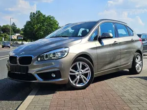 BMW 218 218 i LED NAVI TopZustand 2.Hand 8xReifen