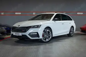 Skoda Octavia RS 2.0 TSI DSG |  Pano | AHK | HUD | TOP