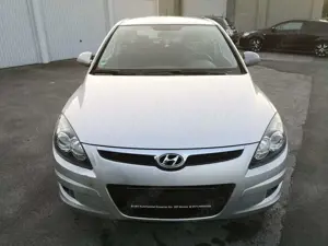 Hyundai i30 Edition+ (FD) Blue Bild 2