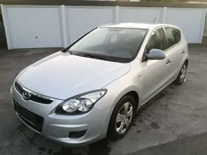 Hyundai i30 Edition+ (FD) Blue