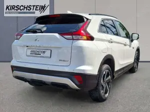 Mitsubishi Eclipse Cross Plug-In Hybrid Plus LED Navi Kamera Bild 3
