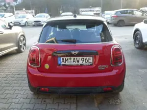 MINI Cooper S Mini 3-trg. Cooper SE Classic Trim Bild 5
