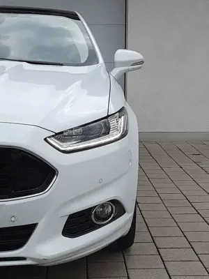 Ford Mondeo 2,0TDCi/Bi-Tu/Aut./Pano/LED/Kam./Titanium