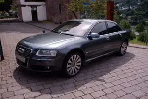 Audi A8 4.2 TDI quattro