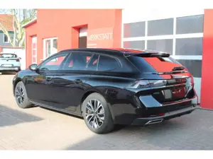 Peugeot 508 SW Allure Pack PT130 EAT8 360 Navi Shz eHk Bild 3