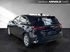 Kia Ceed / cee'd Ceed 1.5 T-GDI DCT7 Vision Komfort+ Navi Kamera Bild 4