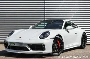 Porsche 992 Carrera GTS Coupé Matrix ACC 90l BOSE 1.Hand