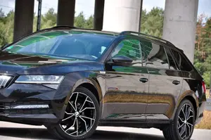 Skoda Superb Combi Sportline iV ACC RFK FPK Navi STH Bild 3