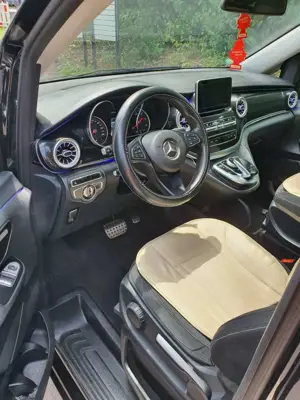 Mercedes-Benz V 200 V 220 CDI/d, 250 CDI/BT/d lang (447.813)