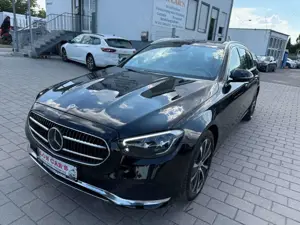 Mercedes-Benz E 300 de/Navi/LED/Kamera/PANO/Erster H/TOP