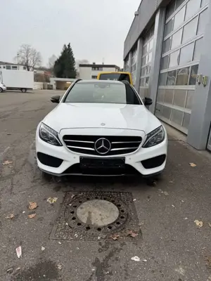 Mercedes-Benz C 400 AMG LINE,Haedup Displa,360°k.,panorama, AMG Felgen
