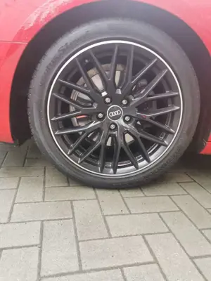 Audi A4 A4 Avant 35 TFSI S tronic advanced