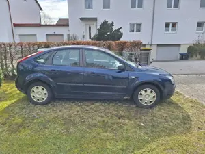 Ford Focus ZV*EFH*KLIMA Bild 2