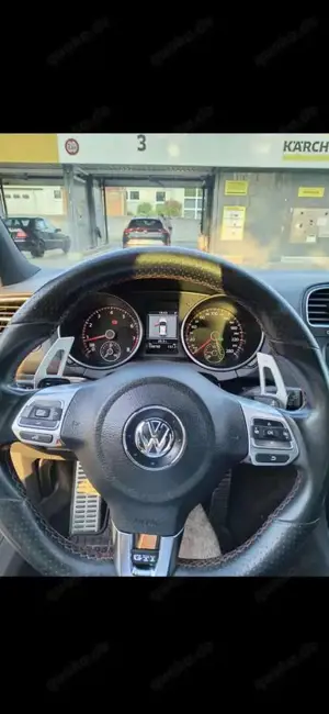 Volkswagen Golf GTI 2.0 DSG