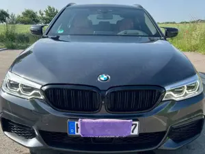 BMW 530 530d xDrive M-Sport Touring Aut.Kamera 360