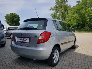 Skoda Fabia II 1.2 Ambiente LIM. 5-TÜRIG-KLIMA-ALU-ZV-2.HD. Bild 5