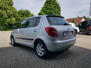 Skoda Fabia II 1.2 Ambiente LIM. 5-TÜRIG-KLIMA-ALU-ZV-2.HD. Bild 3