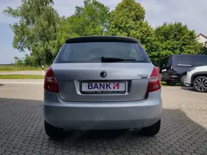 Skoda Fabia II 1.2 Ambiente LIM. 5-TÜRIG-KLIMA-ALU-ZV-2.HD. Bild 4