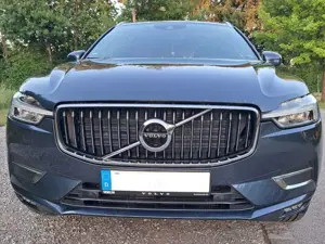 Volvo XC60 D5 AWD Geartr.Inscription Standhzg.+LED+AHK+Lichtp