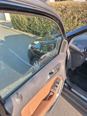 Mercedes-Benz B 220 B 220 4Matic 7G-DCT Bild 5