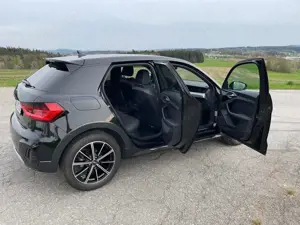 Audi A1 35 TFSI basis Bild 2 Audi A1 35 TFSI basis Bild 2