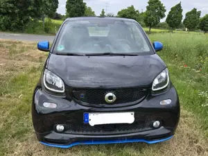 smart forTwo smart fortwo cabrio electric drive cabrio EQ prime Bild 4