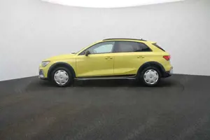 Audi A3 allstreet 35 TFSI S line Matrix Navi HuD Bild 2