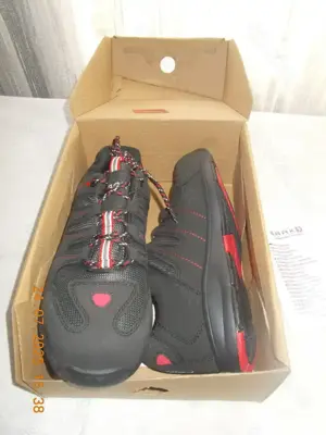 NEU!! BAAK Sicherheitsschuhe S1 SRC Sven Schwarz Gr. 40