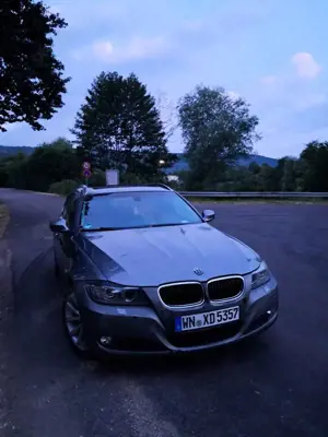 BMW 320 320d DPF Edition Lifestyle Bild 3