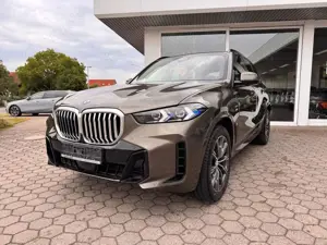 BMW X5 30d xDrive M-Sport MEMORY ABSTANDSTEMP AHK Bild 4