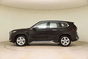 BMW X1 xDrive23d xLine DrivAss+ AHK ParkAss El. Sitz Bild 2