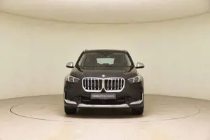 BMW X1 xDrive23d xLine DrivAss+ AHK ParkAss El. Sitz Bild 5