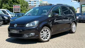 Volkswagen Touran 1.6 TDI Match BMT PANO AHK RCAM PARK-P