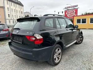BMW X3 3.0d 4x4,Panorama,LEDER,NAVI,AllwetterTÜV-11. Bild 3