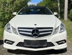 Mercedes-Benz E 250 CGI Cabrio BlueEFFICIENCY Automatik Prime Edition Bild 1