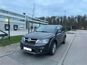 Fiat Freemont 2.0 Multijet Diesel 7 Sitzer Automatik Allrad SHZ