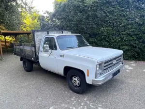 Chevrolet Others C20 Short Bed Pickup Truck 5.7 V8