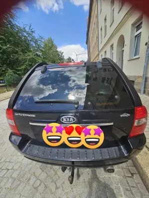 Kia Sportage 2.0 2WD Attract Bild 2