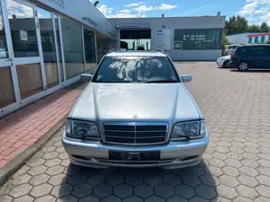 Mercedes-Benz C 240 T*2.HAND*KLIMA*AUTOMATIK*el.SD*AHK*HU NEU Bild 5