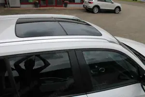 BMW X1 20 d xDrive AHK Leder Panoramadach Xenon x Line Al Bild 4