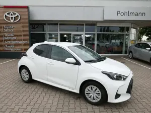 Toyota Yaris 1.0 Comfort MT 5-Gang KAMERA*KLIMA